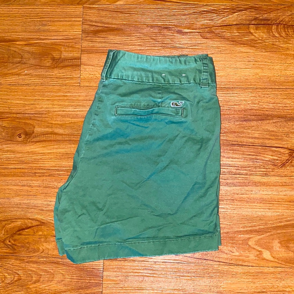 Vineyard vine women’s shorts